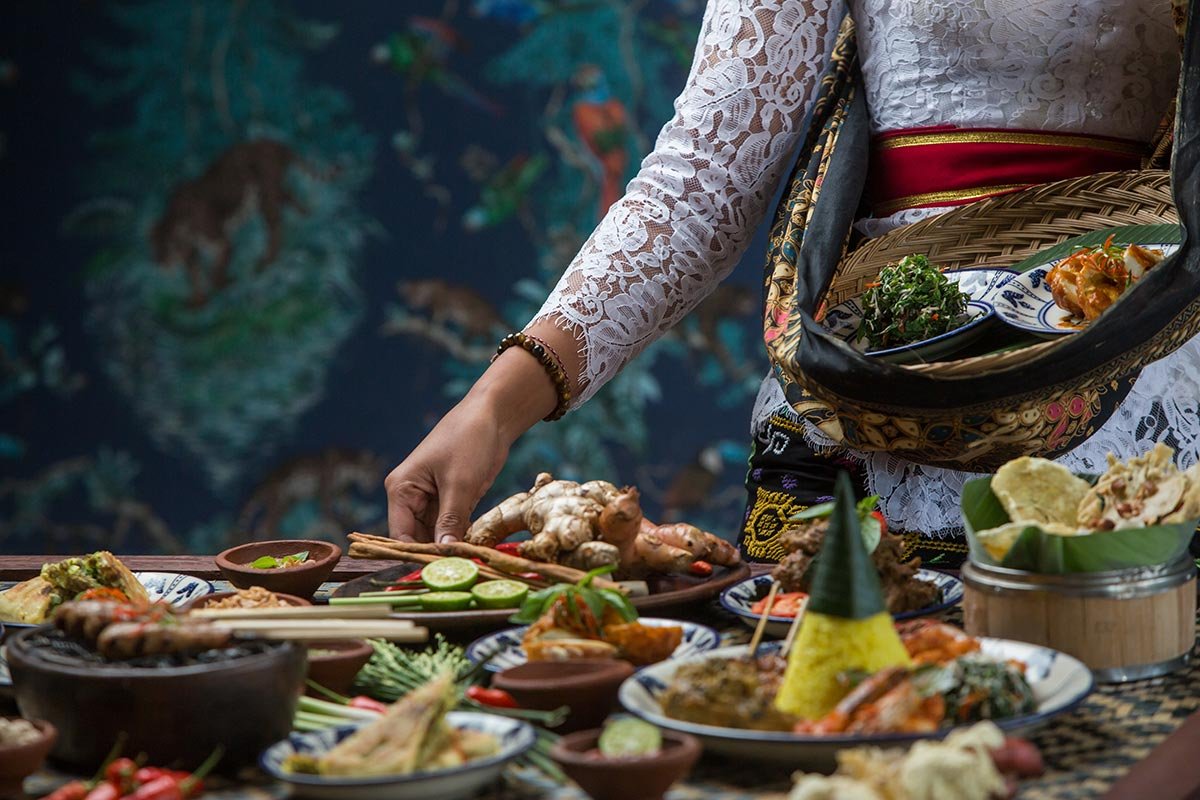 Authentic Babi Guling Bumbu Basa Genep from Indonesia — traditional Indonesian main dish with step-by-step cooking instructions