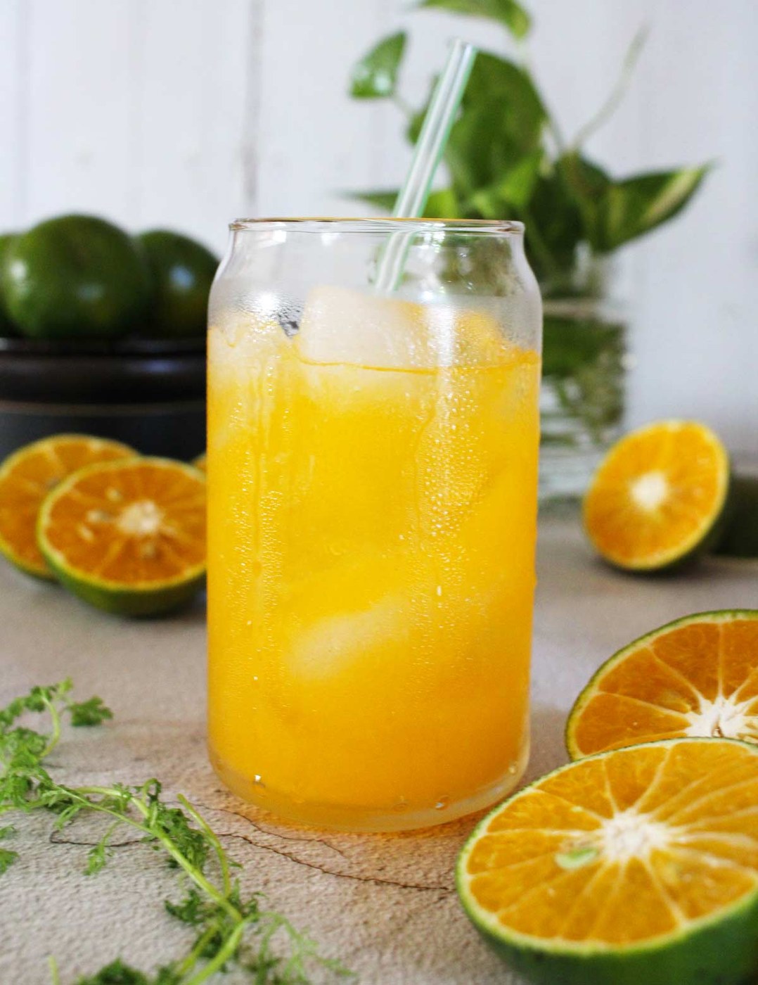 Authentic Es Jeruk Peras from Indonesia — traditional Indonesian drink with step-by-step cooking instructions