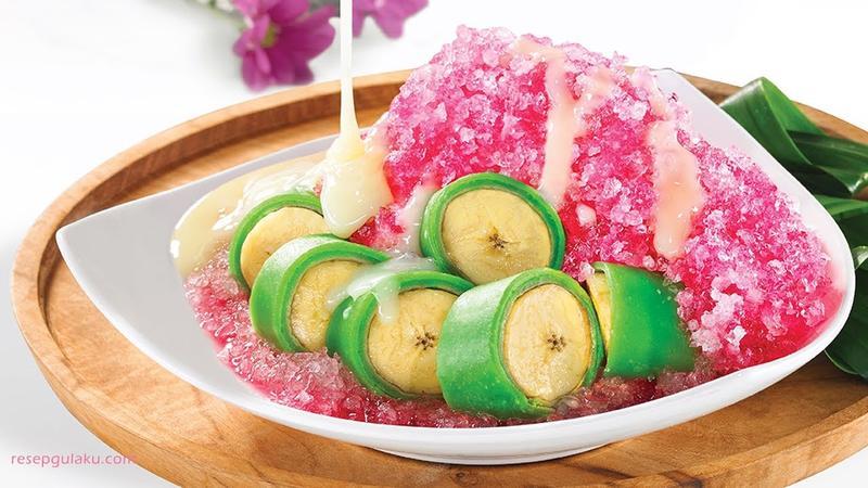 Authentic Es Pisang Ior Premium from Indonesia — traditional Indonesian drink with step-by-step cooking instructions