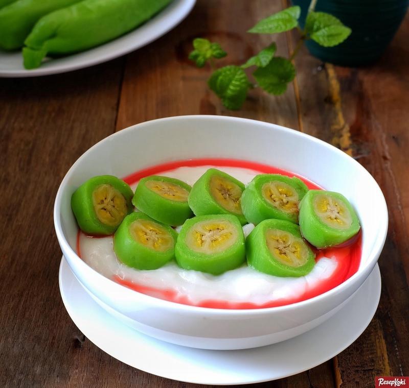 Authentic Banana Milk Ice from Indonesia