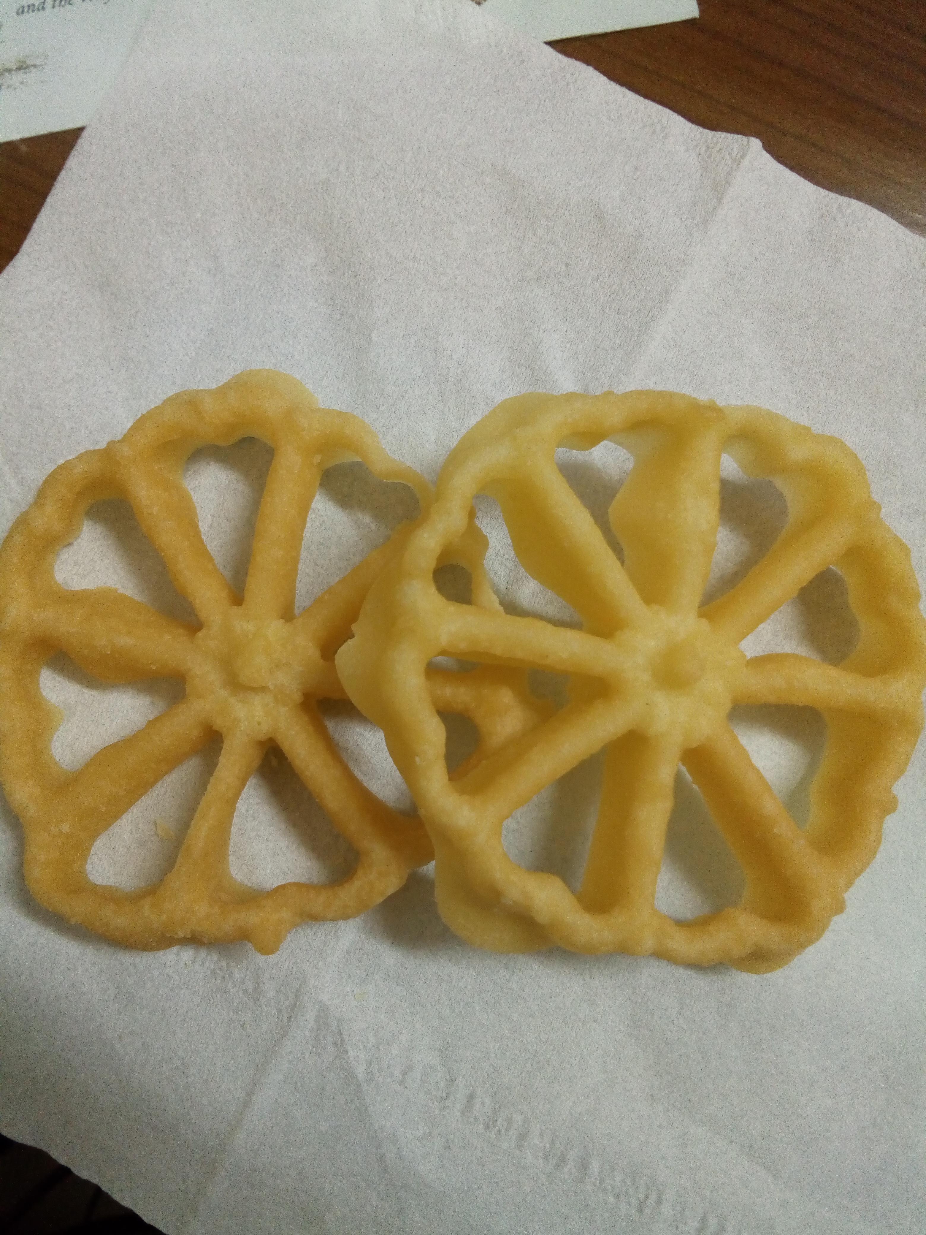 Authentic Kue Kembang Goyang: Flower-shaped Fried Cookie from Betawi, Jakarta