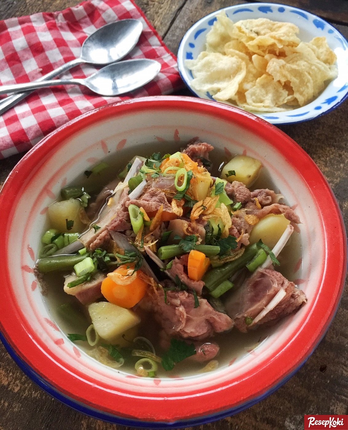 Authentic Sop Kaki Sapi Presto: Pressure-Cooked Beef Trotter Soup from Jakarta
