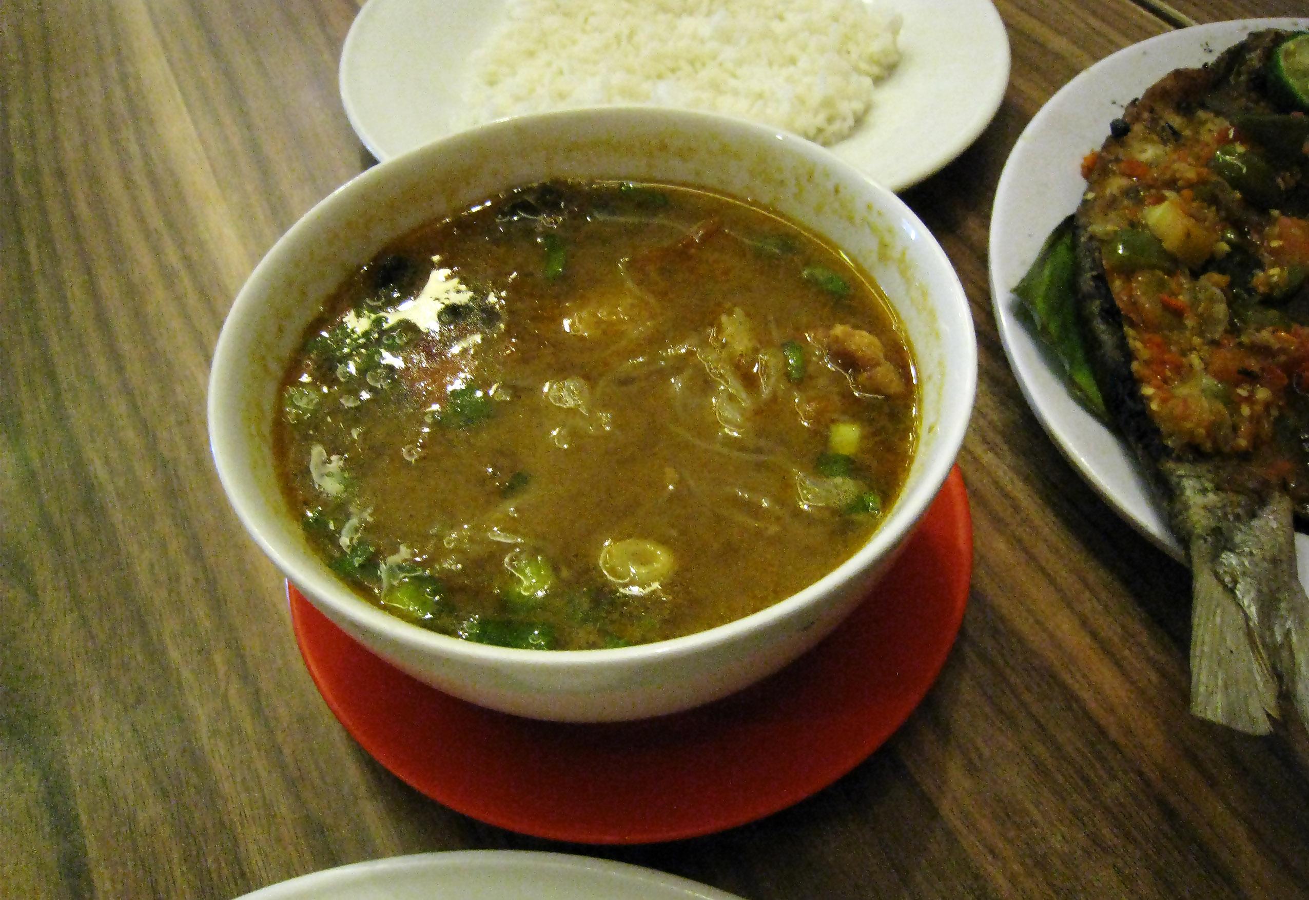 Authentic Sop Saudara from Indonesia — traditional Indonesian soup with step-by-step cooking instructions